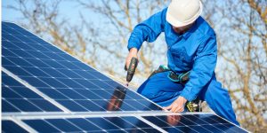 Installation Maintenance Panneaux Solaires Photovoltaïques à Mont-Dol